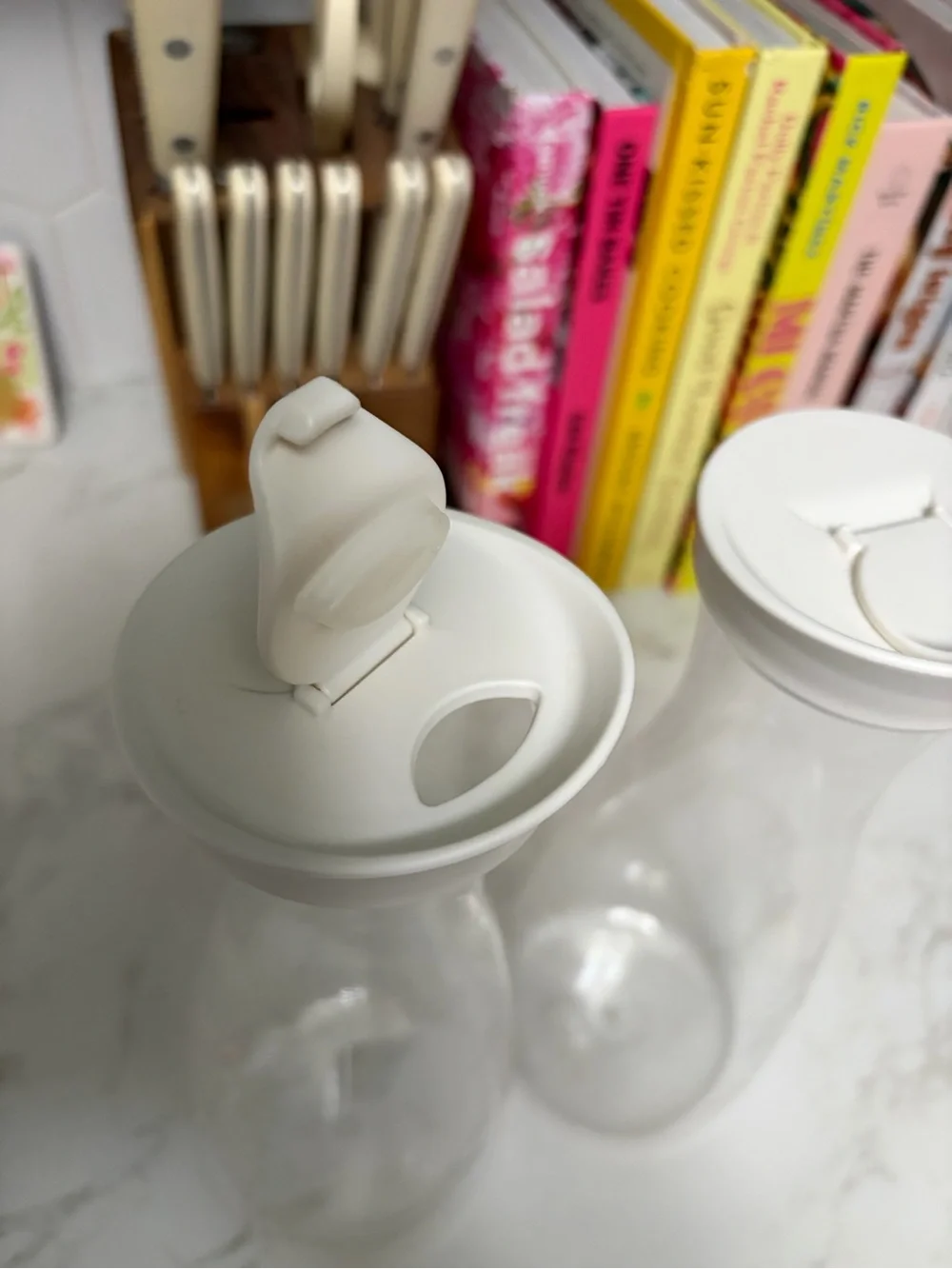 Homegoods set clear